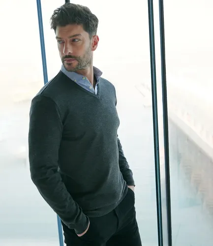Knitwear thumbnail image