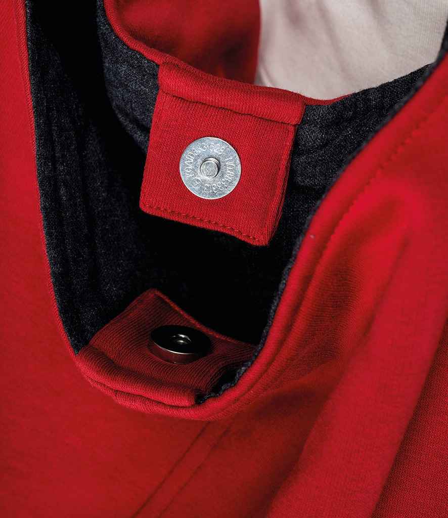 DETAIL